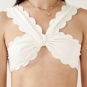 MARYSIA East River Scalloped Twist Front Bikini Top - Coconut - Sz XL